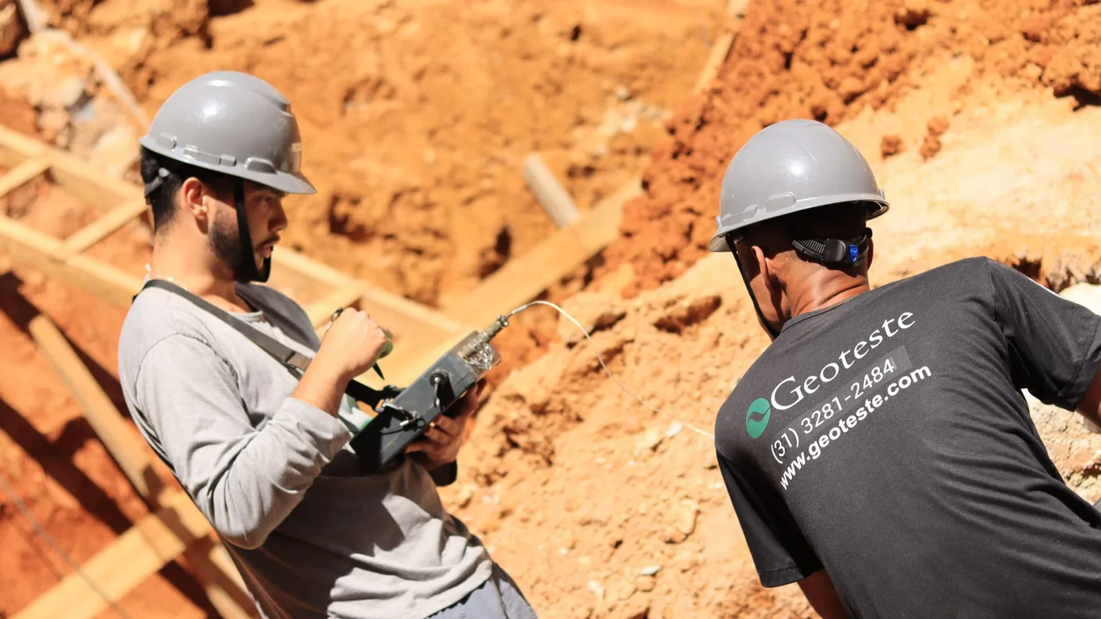 Prova de Carga Estática em Estacas: Guia Técnico